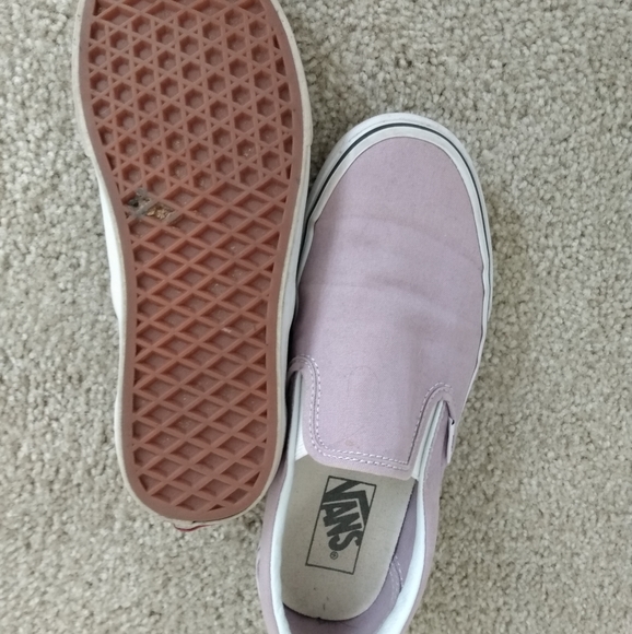 Vans - Picture 2 of 2